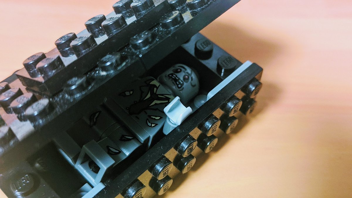 #LEGO 棺桶作りました。