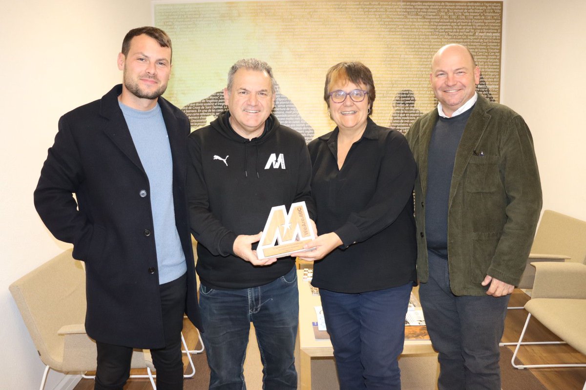 Vilablareix tweet media