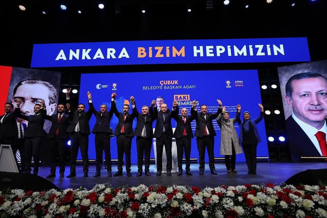 Cumhurbaşkanımız Sayın Recep Tayyip Erdoğan’ın açıkladığı Ankara ilçe belediye başkan adaylarımız Ankara’mıza hayırlı uğurlu olsun.

Büyükşehir belediyesini ve ilçelerimizi el ele, gönül gönüle hep beraber #TürkiyeYüzyılı belediyeciliği ile buluşturup her alanda değer katacak