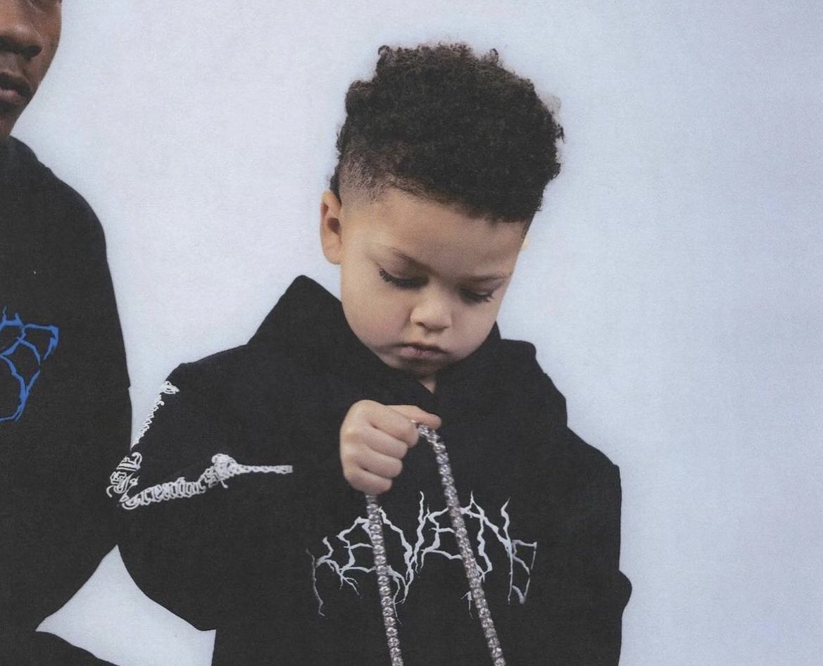 🚨Filho de XXXTENTACION, Gekyume é estrela de nova coleção de roupas da marca do rapper