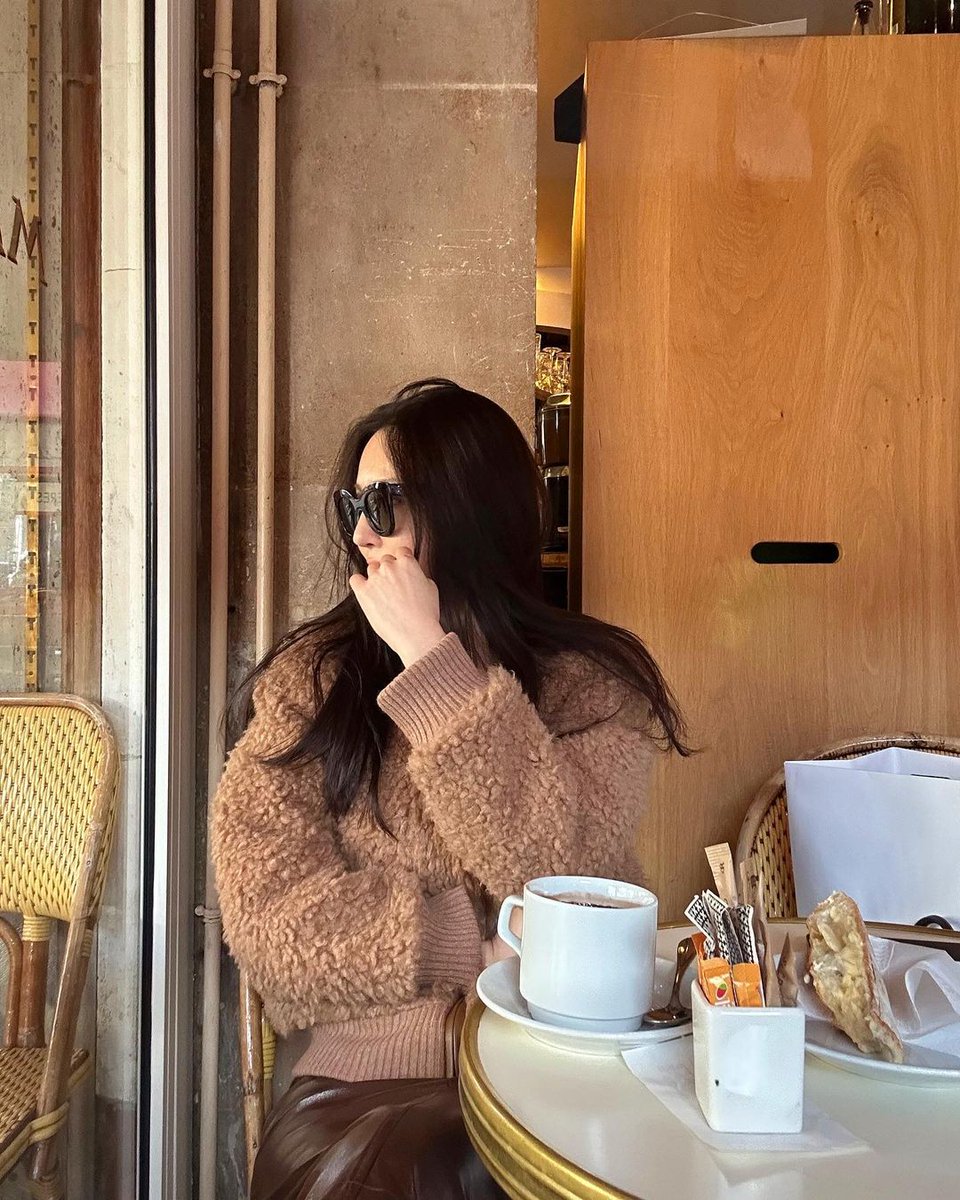 Heejim002's tweet image. #여러분, 안녕하세요❤️☕️☕️