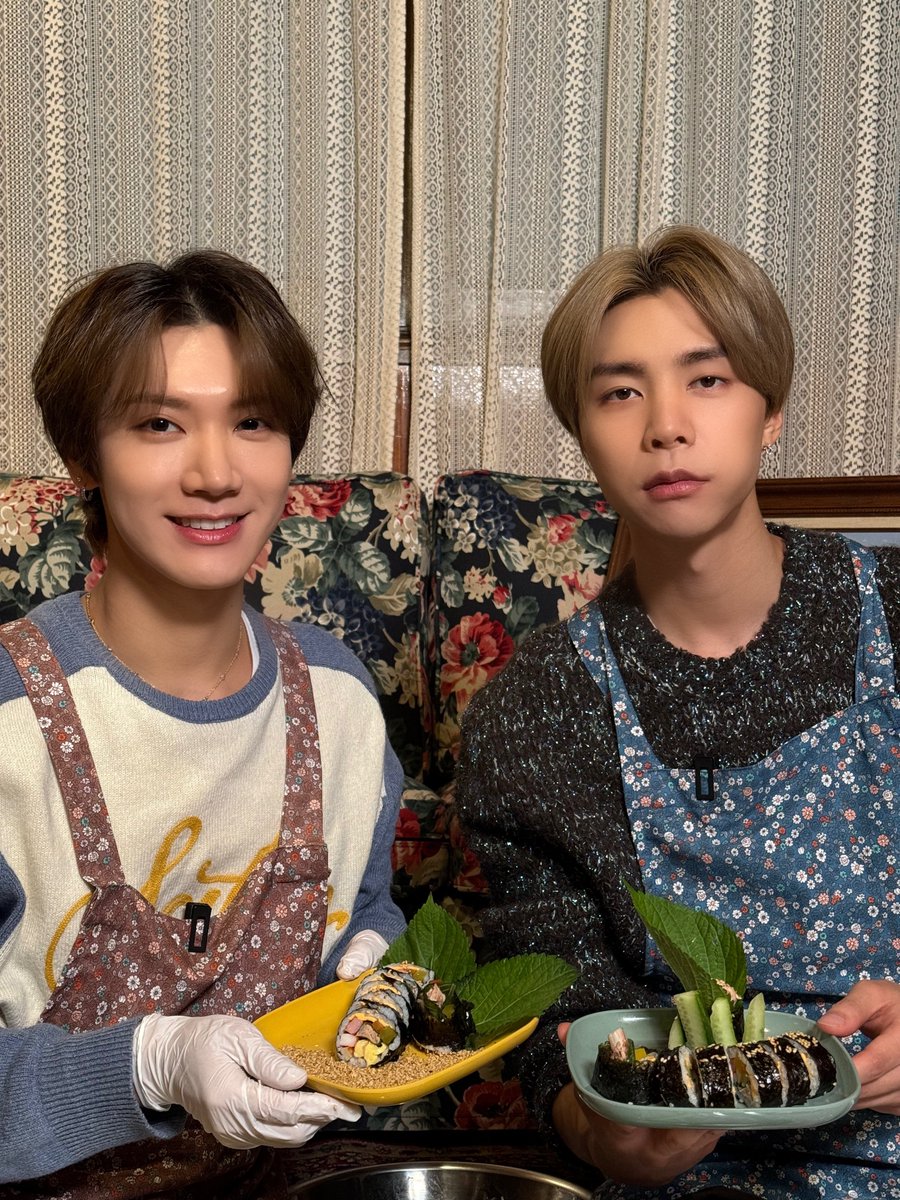 NCTsmtown's tweet image. ✦😼Which one is your favorite gimbap?😸✦

🎥 youtu.be/eJt7uLV9d7c 

#JCC #Gimbap 
#JOHNNY #쟈니 #TEN #텐
#NCT #NCT127 #WayV
