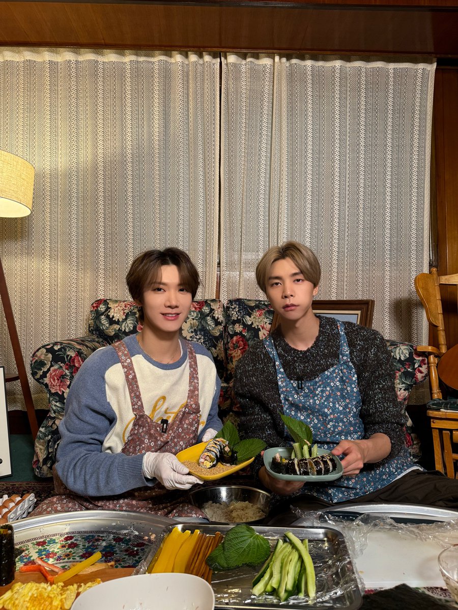 NCTsmtown's tweet image. ✦😼Which one is your favorite gimbap?😸✦

🎥 youtu.be/eJt7uLV9d7c 

#JCC #Gimbap 
#JOHNNY #쟈니 #TEN #텐
#NCT #NCT127 #WayV