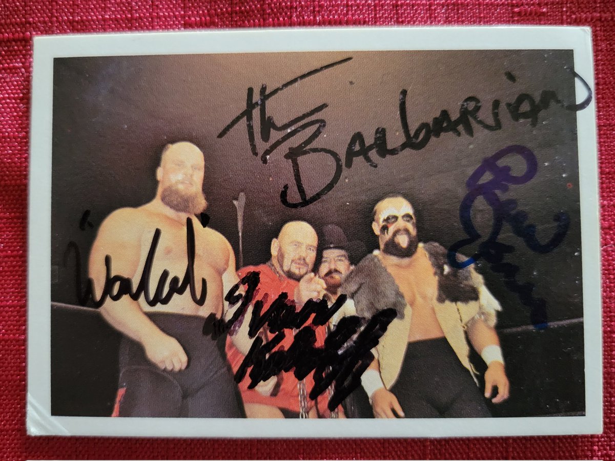 For #wrestlingcardwednesday I'm going with this 1988 NWA Wonderama signed by the Paul Jones Army.