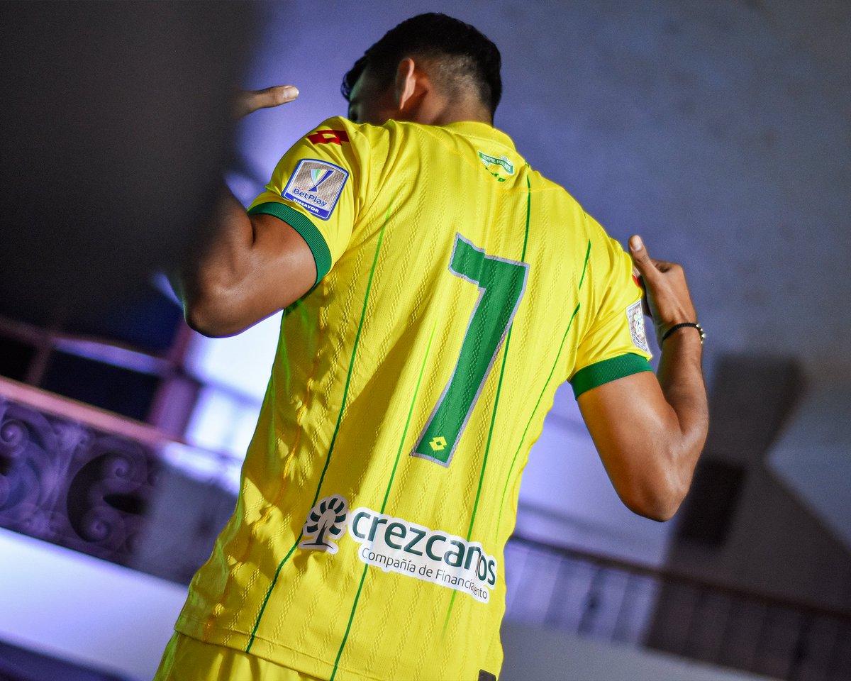 ABucaramanga's tweet photo. 🔰🌱Ayer vivimos la presentación oficial de nuestros uniformes para la temporada 2024 y la oficialización de @crezcamos como sponsor oficial del Leopardo.
Estamos listos para lo que se viene. #SoñemosJuntos https://t.co/LuZJrrHElj
