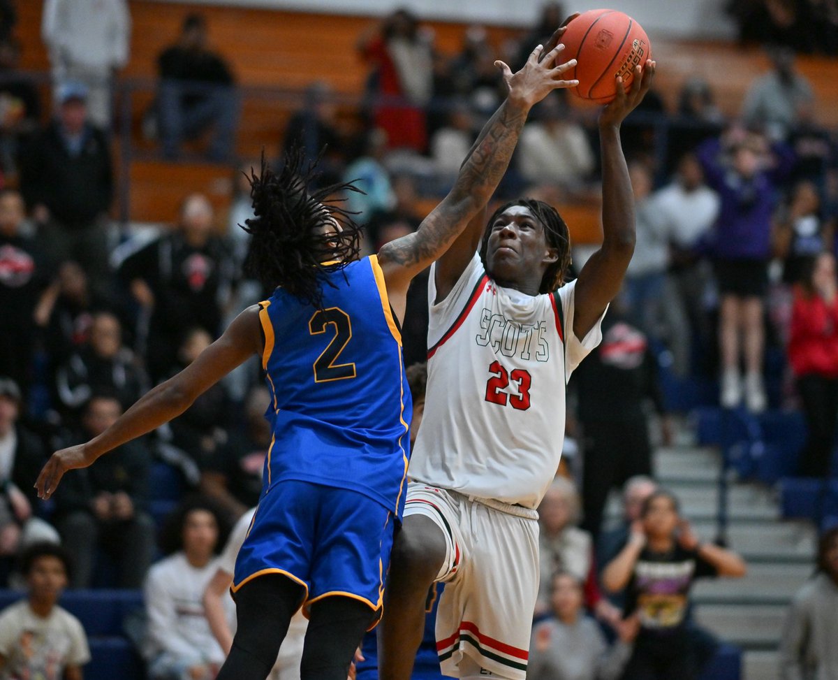 Tuesday prep BB roundup: @SHHSThunderbird boys take 73-61 road win over No. 4-ranked De Soto. @JaretSanchez123 with 27 points, 10 rebound for 8-3 T-Birds. @Lake_Hoops @ParkRunnin @HPHSATHLETICS @dawg_basketball @RuralHoops ... topsports.news/news/tuesday-p…