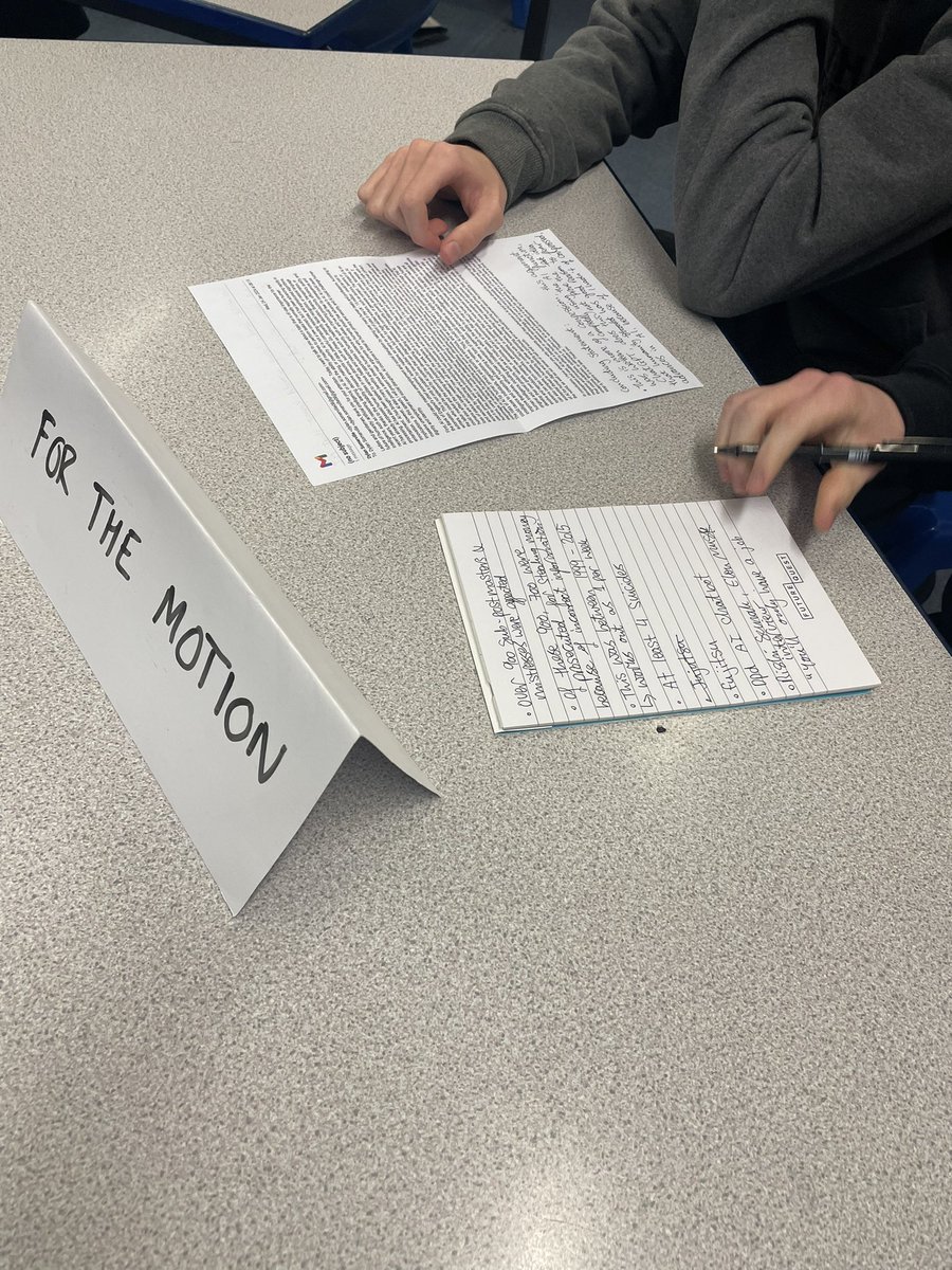 HistoryMissWest's tweet photo. The result of @BdownSchool @DebatingMatters AI debate π€ is against the motion, humanity should not fear AIβ¦.#debatingmatters https://t.co/avDr82zPa6