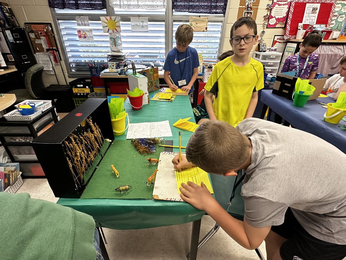 ๐๐ฃ๐ค. ๐๐๐ฃ๐๐ค (@mrsmarksvme) on Twitter photo Thank you to our buddies for showing us your amazing habitat projects and teaching us about so many different habitats! We were so impressed with your knowledge and creativity! <a href="/VMEPatriots/">Veterans Memorial Elementary</a> <a href="/4thVme/">VME 4th grade leaders</a> <a href="/JaniceIacovino/">Janice Iacovino</a> <a href="/CollierScience/">Collier Science Dept</a> Thank you to our buddies for showing us your amazing habitat projects and teaching us about so many different habitats! We were so impressed with your knowledge and creativity! <a href="/VMEPatriots/">Veterans Memorial Elementary</a> <a href="/4thVme/">VME 4th grade leaders</a> <a href="/JaniceIacovino/">Janice Iacovino</a> <a href="/CollierScience/">Collier Science Dept</a>