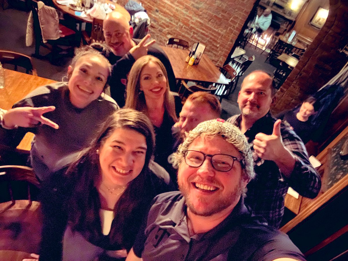 Gabrielle Monique Sarsok tweet media