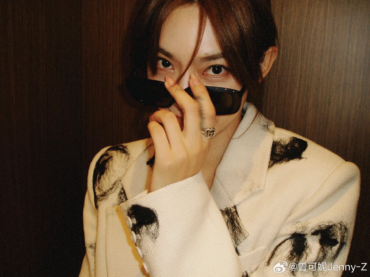 dramapotatoe's tweet photo. #ZengKeni shares new snaps + one with #ZhangJingyi https://t.co/koMIAQZwx4