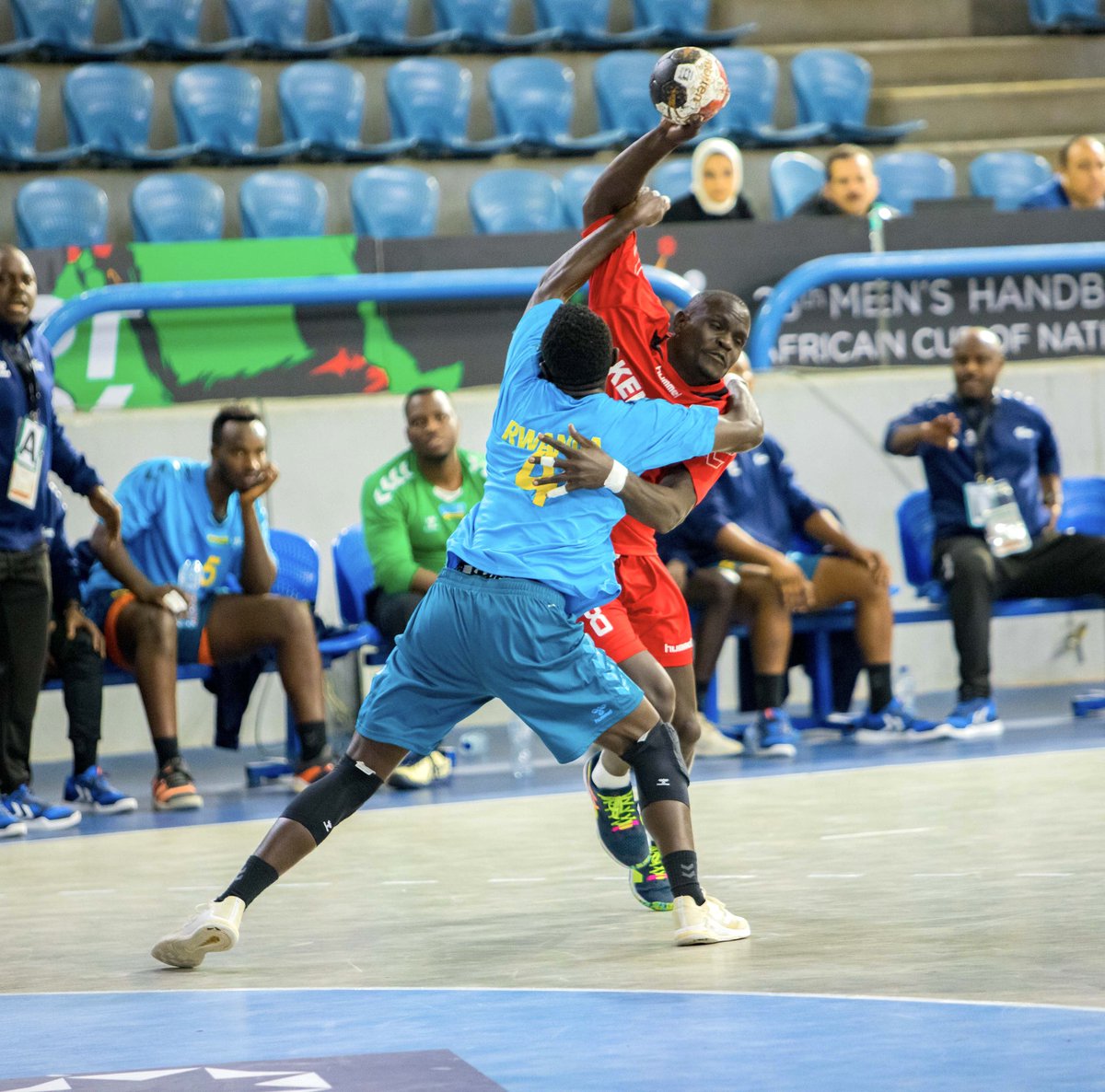 FerwahandRwanda's tweet photo. FT

#Rwanda 🇷🇼 32-24 🇰🇪 Kenya 

#LetsGoRwanda
#Egypt2024
#CAN2024 https://t.co/jWFxyjheg5