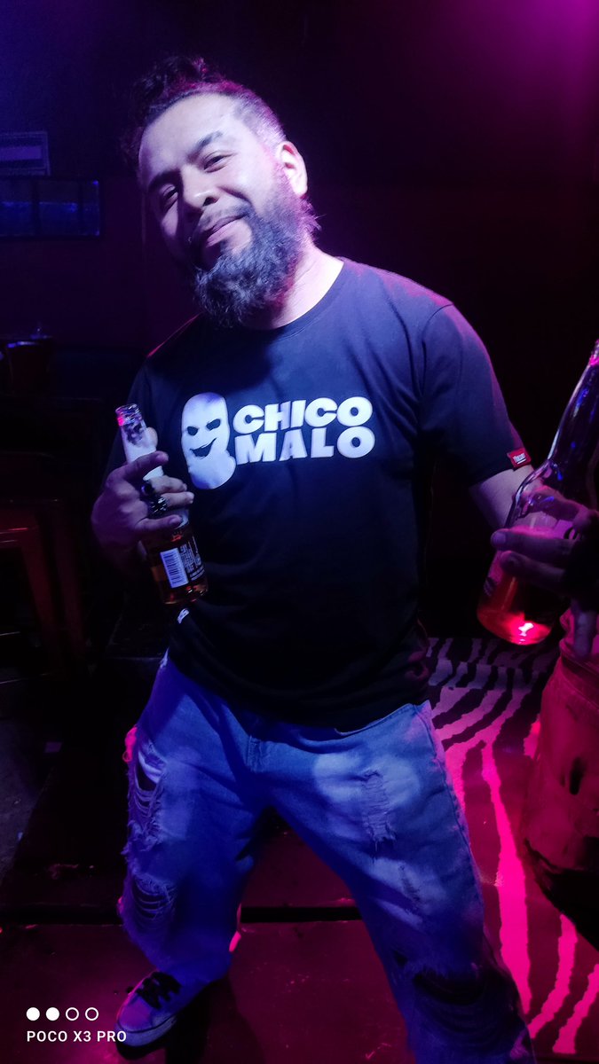 ONYX (vocals,Dj live tweet media