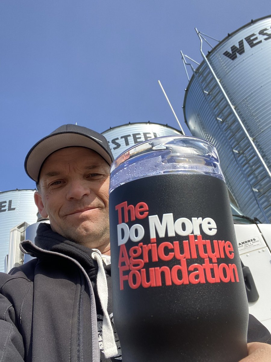 Farming can be isolating and stressful some days and it can be tough on our mental health

It’s ok to ask for help

And it’s ok to talk about it

It doesn’t mean you are weak, in fact it may be the bravest thing you ever do…

#BellLetsTalk 
<a href="/domoreag/">DoMoreAg</a> <a href="/RUboggedmate/">Are You Bogged Mate?</a> <a href="/AgknowCa/">Agknow</a>