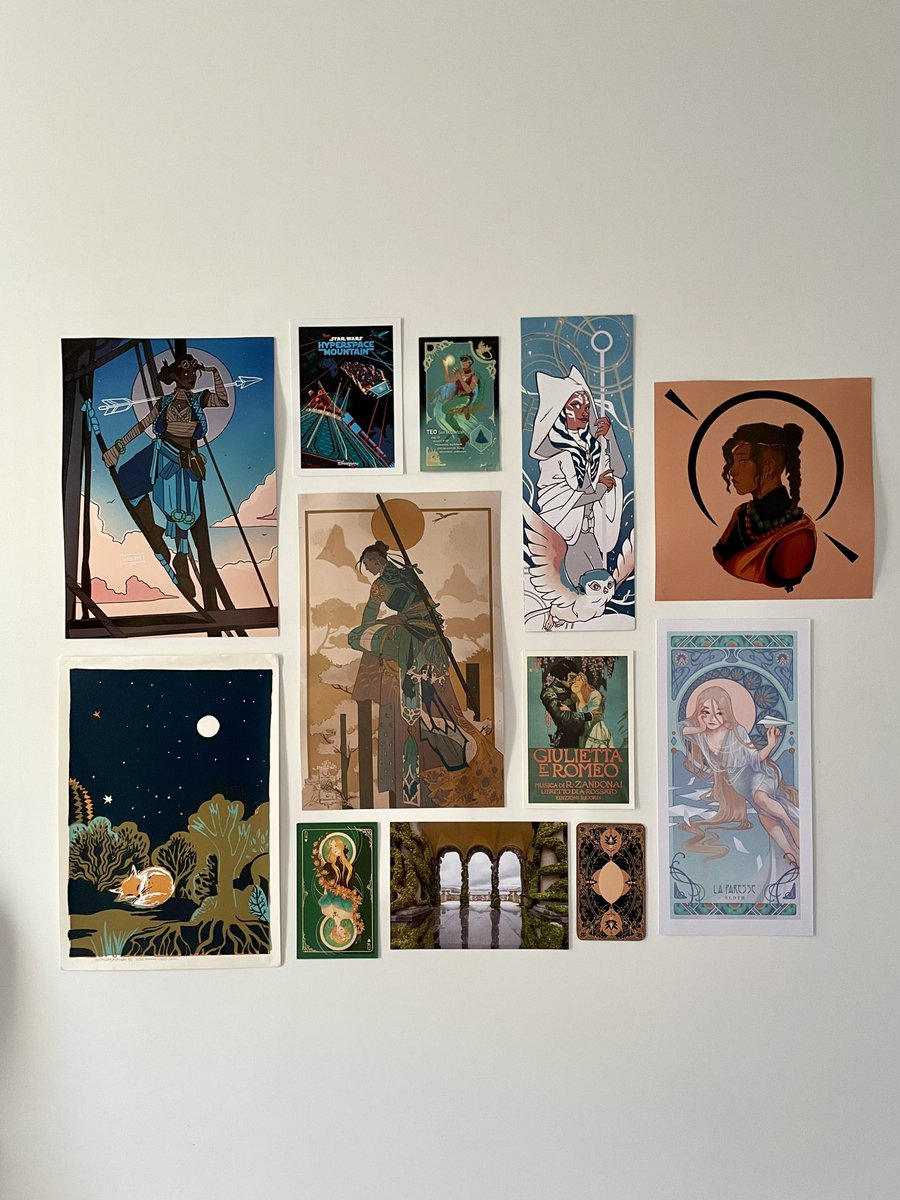 new little art wall to add to my collection (i’m running out of walls for all my prints this is a problem)