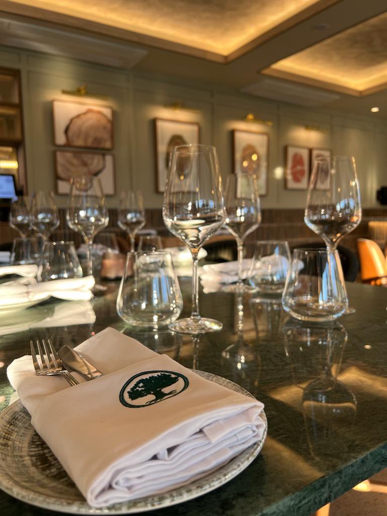 Royal Johannesburg (@royal_jhb_golf) on Twitter photo We are delighted to announce that the Old Oak Restaurant has claimed the prestigious Rasa Rosetta Award for service excellence in 2023! 🇿🇦 <a href="/chef_ransley/">Ransley Pietersen</a> <a href="/Brakkies2/">Erik Brakhoven</a> We are delighted to announce that the Old Oak Restaurant has claimed the prestigious Rasa Rosetta Award for service excellence in 2023! 🇿🇦 <a href="/chef_ransley/">Ransley Pietersen</a> <a href="/Brakkies2/">Erik Brakhoven</a>