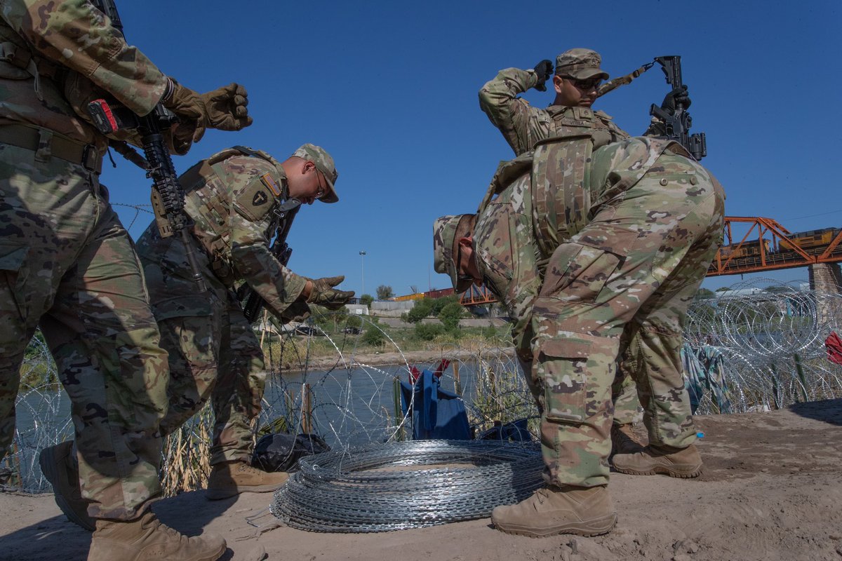 Greg Abbott tweet media