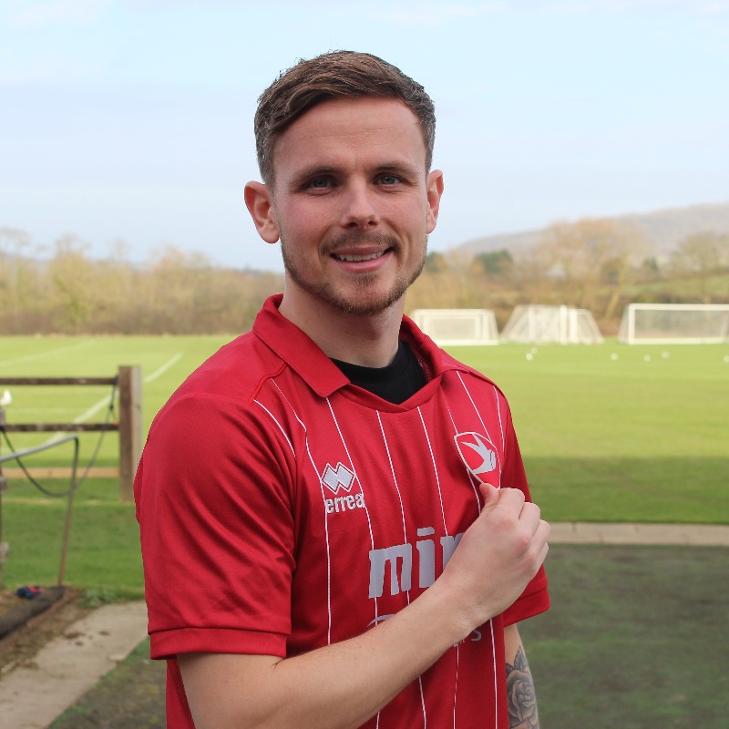 CTFCofficial's tweet photo. We are excited to announce the signing of experienced midfielder Liam Kinsella from Swindon Town 🫡

Welcome to Cheltenham, Liam ❤️💪

#ctfc♦️
