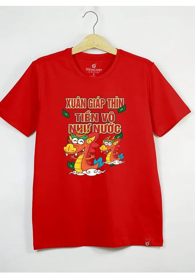 Yena4821's tweet photo. Áo tết 120k mại zô nào mn. Đủ size cho cả gia đình từ 6-96kg mặc vừa. Cả nhà đều đẹp ạ https://t.co/9ru90AtKl6