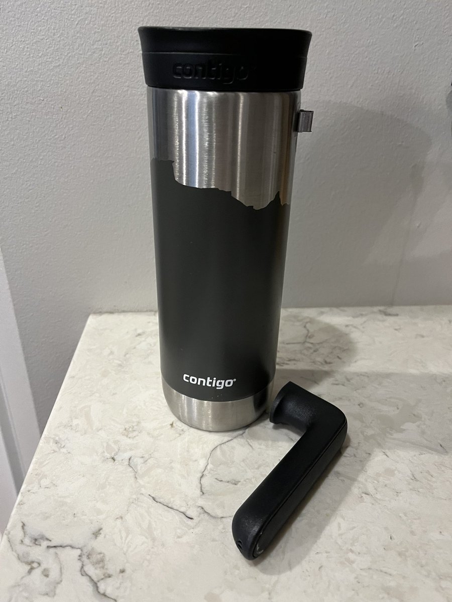 RyanSchuster's tweet photo. @GoContigo Little help? The handle fell off my cup today. https://t.co/rduO4HQGRs
