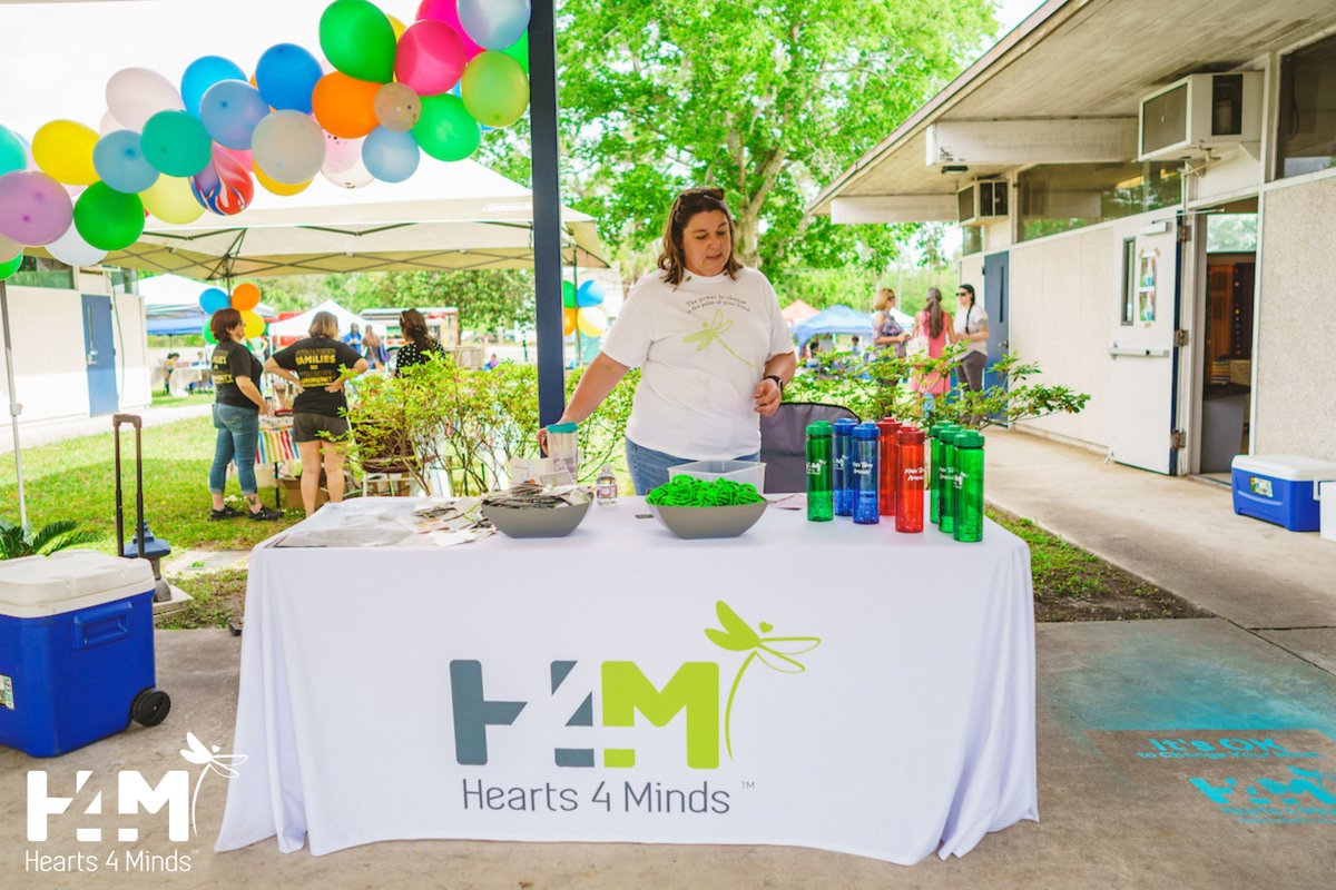 Hearts4Minds tweet media