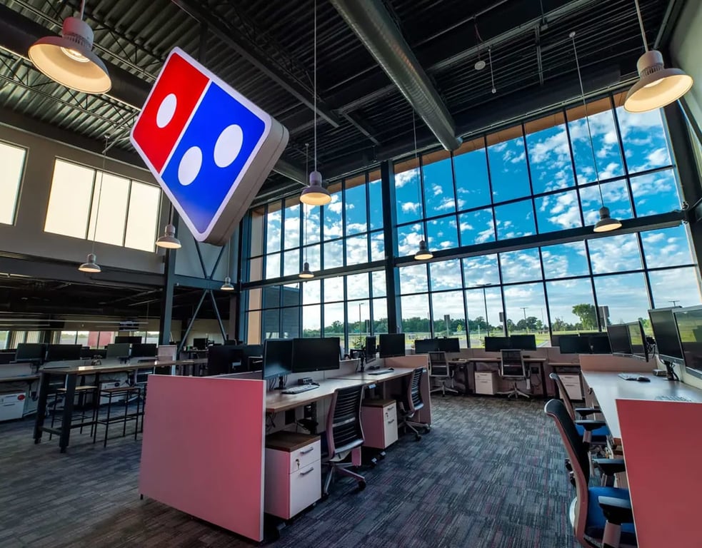Mshann123's tweet photo. A recipe for success: emphasis on innovation, real-time data and analytics, and a unified platform. 🍕🧑🏼‍🍳 Read all about it! 
#Qlik #DataIntegration https://t.co/LJUrt7IYME https://t.co/SyXYL4SCP3