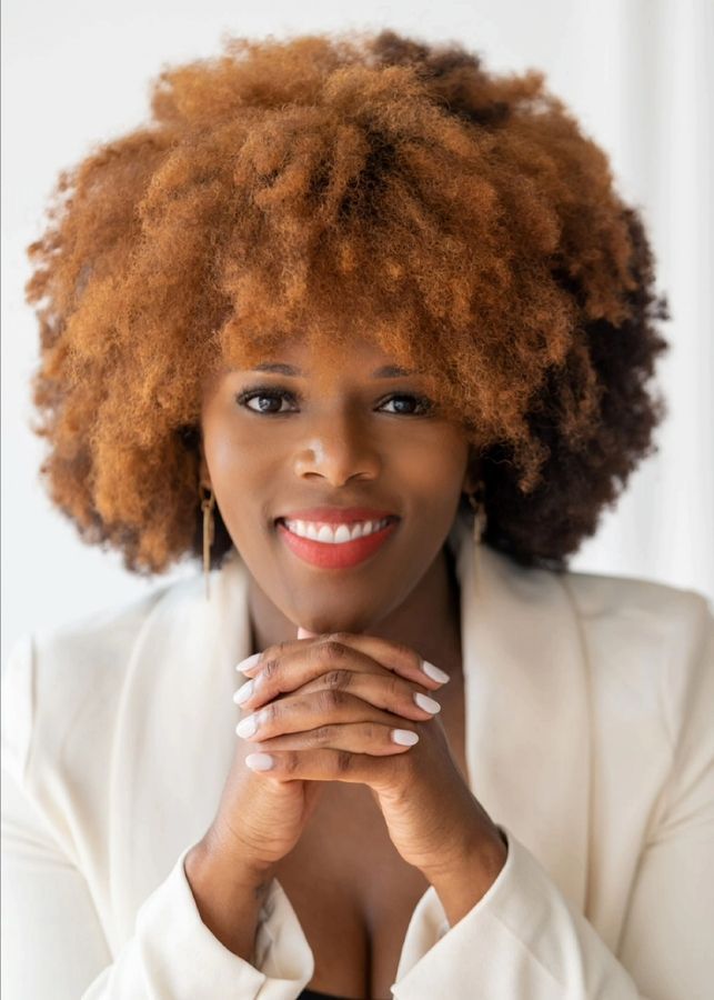 KarlMiller's tweet image. Another @utsaalumni making a difference in the world. Deidra C. Mayberry Recognized by Marquis Who's Who bit.ly/3S9dwla #foreverowdy