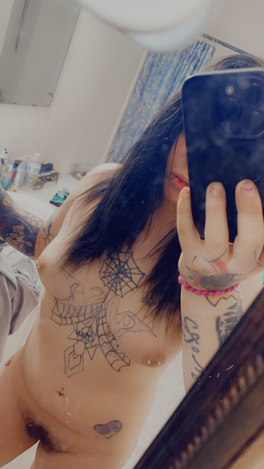 Mirror selfies!!!  Please join in everyone and retweet https://t.co/haajtFCOjh