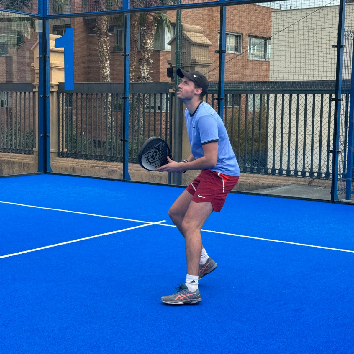 EU_group's tweet photo. πDive into the dynamic life at EU Business School!
Our students don't just ace academics; they dominate the padel court and own the football field!πΎβ½
Experience the perfect blend of education and excitement. π€©
#EUExperience #StudentLife #PadelPassion #FootballFever #Padel https://t.co/pjVZPkVRut