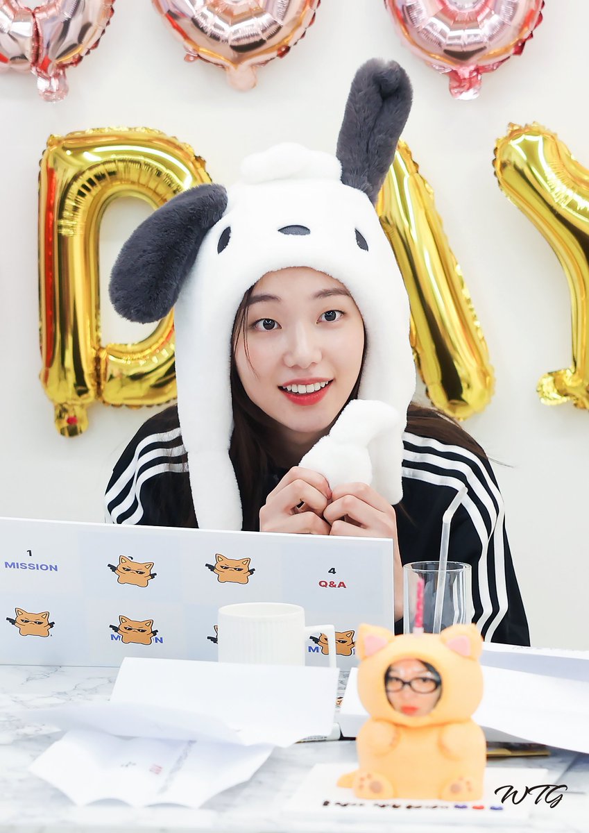 HBD_HOLLY's tweet photo. ▄▀▄▀▄▀▄▀▄▀▄▀
𝟸𝟶𝟸𝟺 ʜᴀᴘᴘʏ ʜᴏᴊᴜɴɢ ᴅᴀʏ

【ᴡʜᴏᴢ ᴛʜᴀᴛ ɢɪʀʟ?】
▄▀▄▀▄▀▄▀▄▀▄▀

생일날 방문해준 호정이와 찾아와주신 모든 분들께  좋은 추억이 되었기를 바랍니다💕
감사합니다◡̈ 

#마큐티섹시스윗러블리톨걸
#이호정 #LEEHOJUNG https://t.co/JbW1guPq3k