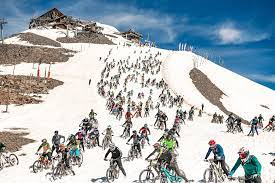 NEVER_Cycling's tweet photo. Well its happening, 1-7 July team @liosbikes will be descending on Alpe D'uez for Mega! Snow capped start, check @deakinator1 youtube channel for footage of last year! #MegaAvalanche #MTB #Enduro #Mental #LIOSBikes #RideInStyle https://t.co/JwRXds0N0r
