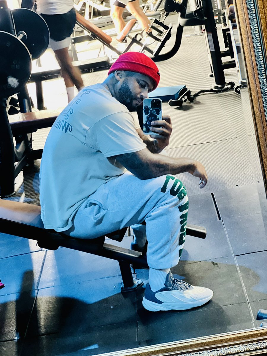 southbeachb_'s tweet image. Locked in #boxr