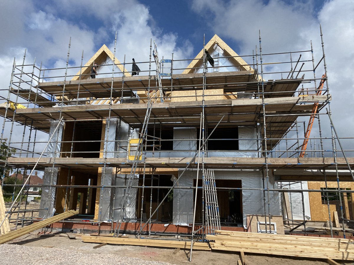 FlitcraftLtd's tweet photo. Looking good with just some finishing touches to be made. It will look amazing when it's all finished.  If you have a timber frame project you would like to discuss with Flitcraft, please call us on 01995 679444 #injectawall #newbuild #timberframe #construction #flitcraft https://t.co/pKjrmWNn4T