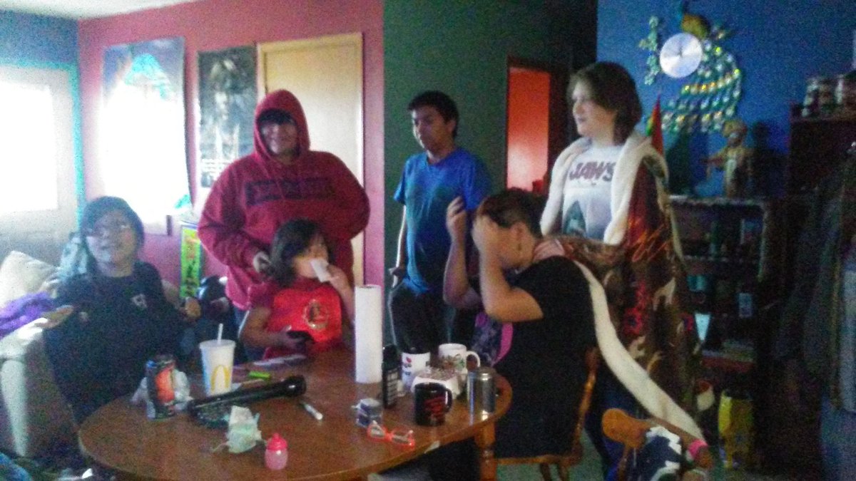 navahochick56's tweet photo. @electroboyusa 💙👁️👁️☕🌄We shall be voting BLUE thru and thru with my grands who are at the voting age 🦅🔥💙 #NativeVotesMatter #VoteBlueToProtectYourRights #loveislove 🌈✨🌻💙 https://t.co/Cq1H7GCwdb