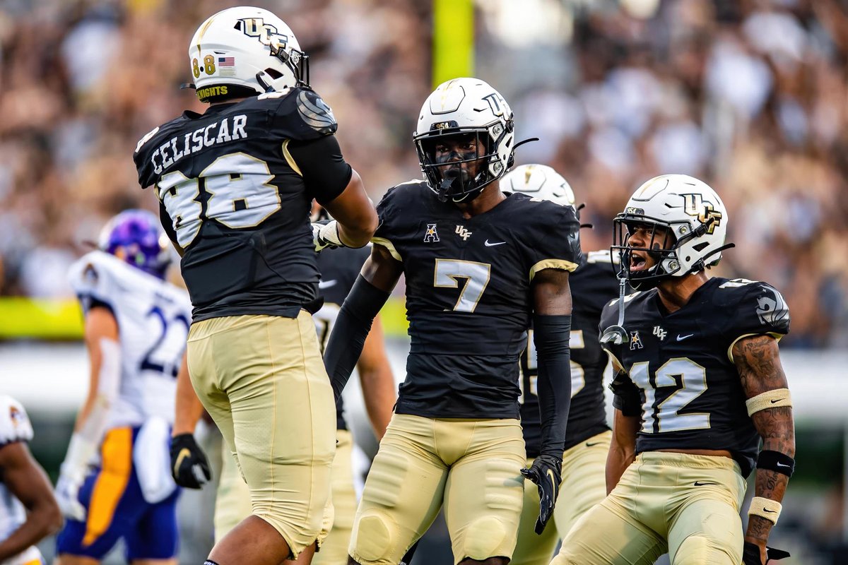 After a great conversation with @Coach_Martin95 I am blessed to receive an offer to the University Of Central Florida‼️⚔️🟡⚫️ @Kylemink3112 @MeadowsjrGary @TheUCReport @Rivals @trenchmenAC