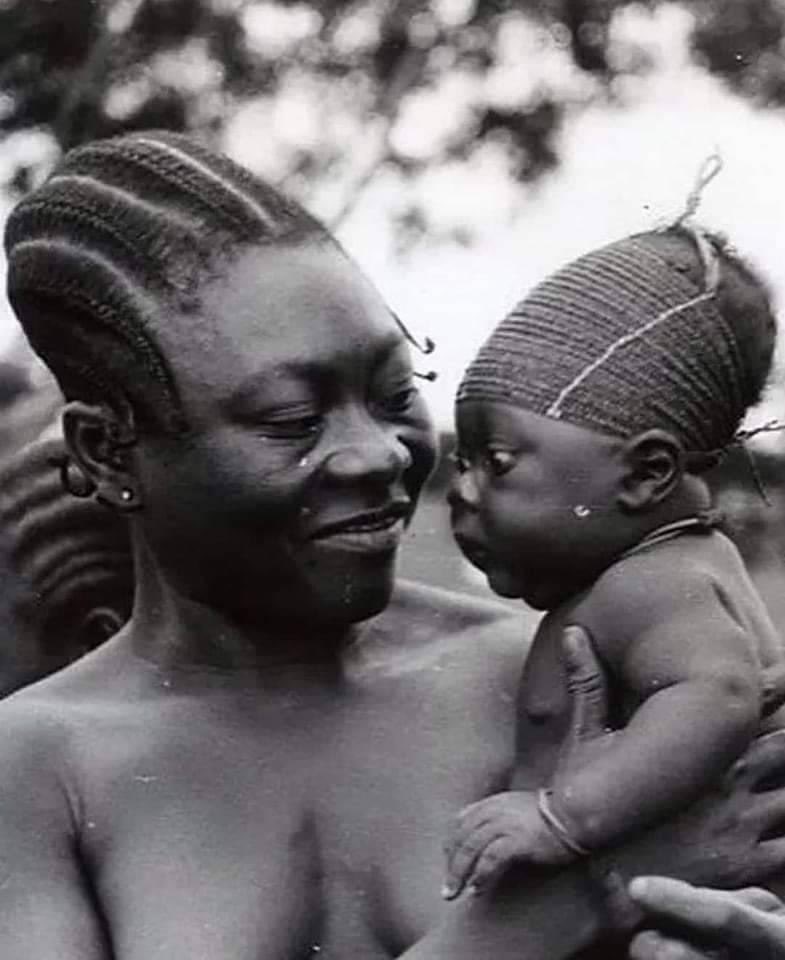 When archeologists came to Africa and found elongated skulls, they run with it that it was the skulls of the “ALIENS” who built those sophisticated and advanced civilizations that were scattered all over Africa.

The elongated skull has been a part and parcel of the traditions of