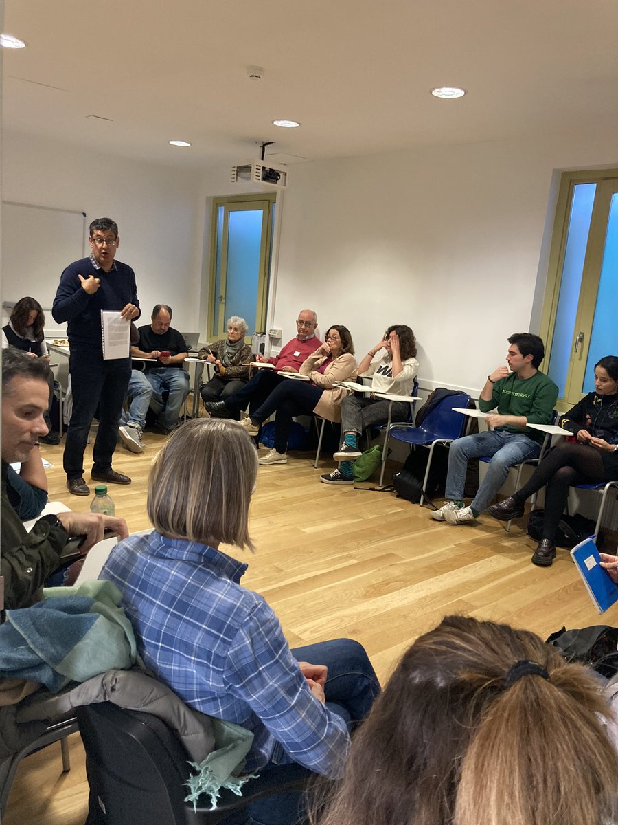 Vamos con la sesión de la tarde: II Asamblea, fortaleciendo la red y poniendo en común el trabajo realizado  🌐✅ 

#Movimiento4punto7