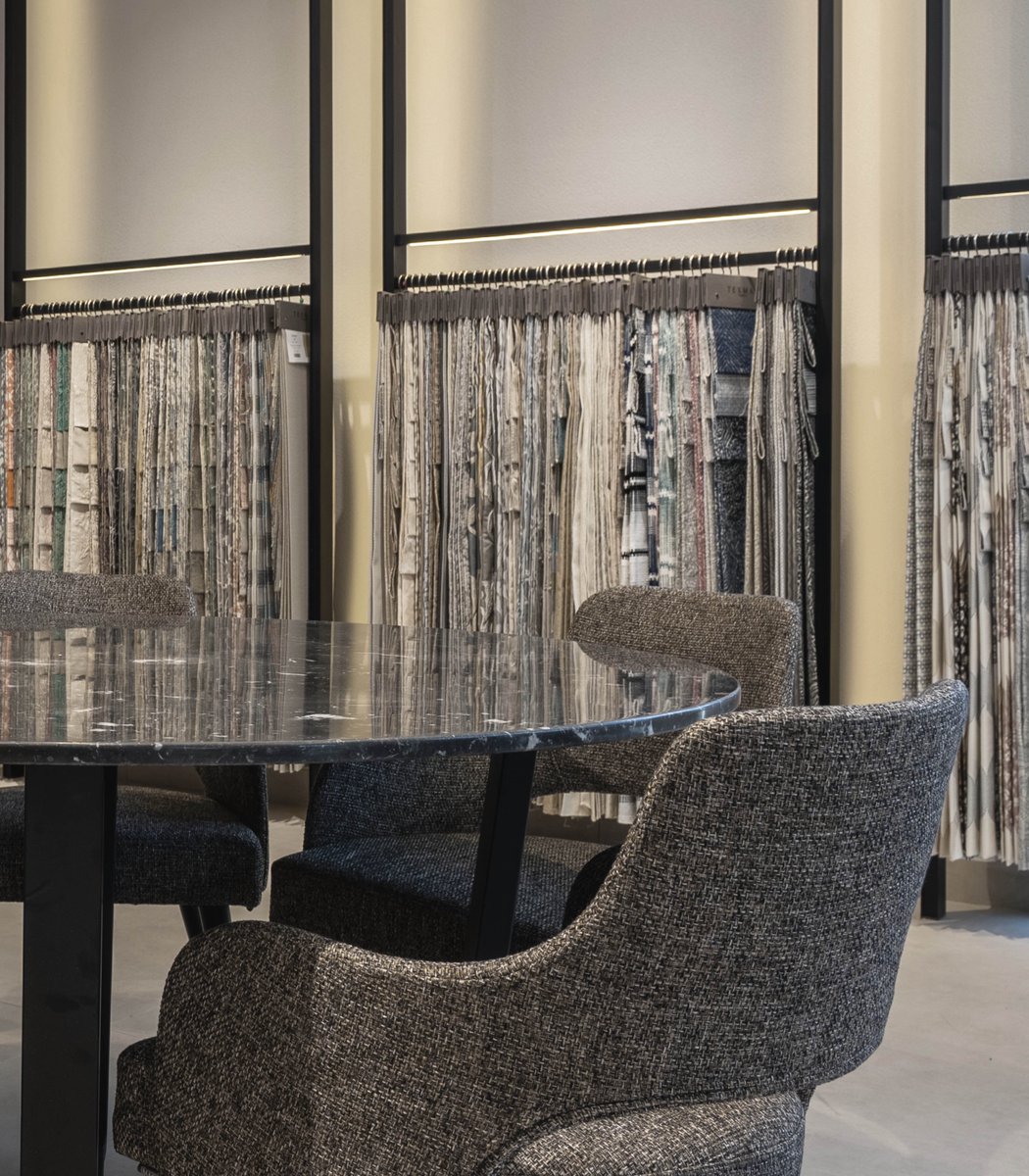 IDesignStudioEG's tweet photo. Featuring luxurious textiles, thoughtfully curated interiors, and strategically placed lighting fixtures that enhance the ambiance, our showroom design becomes a muse for 𝐓𝐞𝐱𝐦𝐚𝐫’s team and clients.✨
Follow us for more 𝐈𝐜𝐨𝐧𝐢𝐜 projects
#commercialdesign
#showroomdesign https://t.co/gpwN2PZF2M