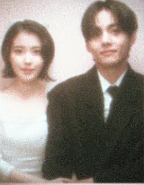 thvantee7's tweet image. 'Cause you and I, we were born to die '

#LoveWinsAll #taehyung