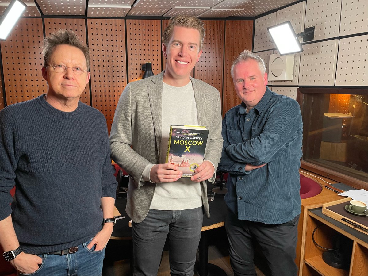 One of these men is an Ex-CIA Analyst...the other two are...well @simonmayo and @mattm_williams. Yes @mccloskeybooks is BACK. And his new novel - #moscowx - is fantastic! Hear him chat about it on our latest episode, which is available now... pod.fo/e/21643d