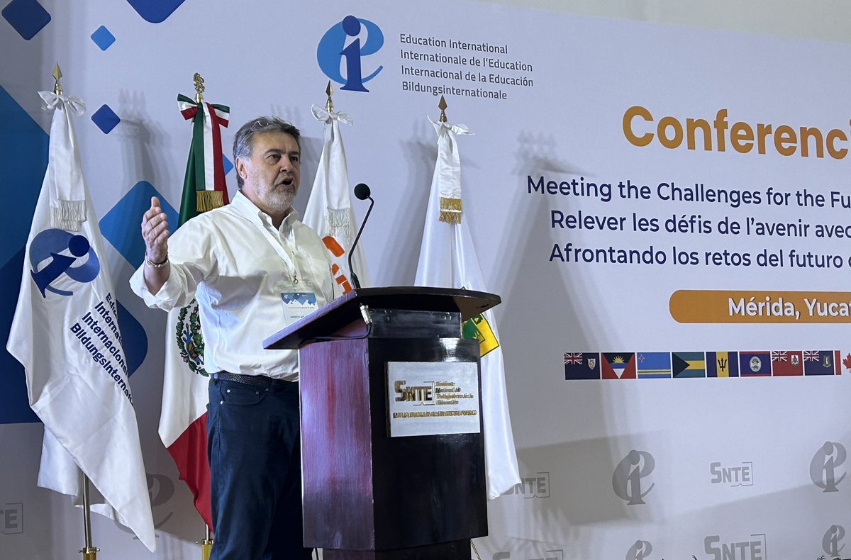 If you’re denied your right to education, you won’t get it back @AGavrielatos on International #DayOfEducation Invest in teachers #GoPublic and #FundEducaion Invest in the future <a href="/eduint/">Education International</a>