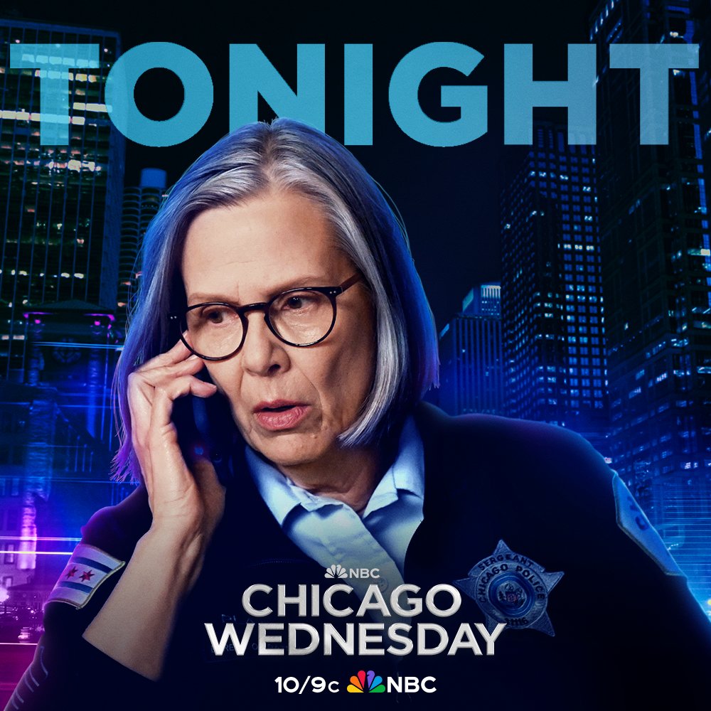 NBCOneChicago's tweet photo. it's wednesday so you know what that means 💚🧡💙 https://t.co/3oc6wpb0BN