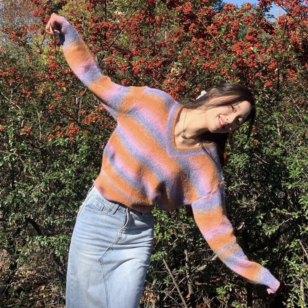 sungmepre_'s tweet photo. ꘎ ꒰ pre ꒱ archivebold hairy stripe crop knit
sale50% เหลือ 1350.- free ems (✈️)

💭 ( one size อก38" )
#พรีออเดอร์เกาหลี #พรีเกาหลี #archivebold https://t.co/N9oEmL2NWi
