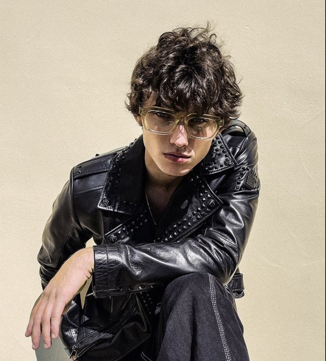 artisticeyewear's tweet image. #Laeyeworks Original, often iconoclastic, and always invigorating, eyeglasses designed by l.a.Eyeworks are immediately recognized for their bold shapes, imaginative handling of materials, and expressive use of color. Stop Looking and Start Seeing at #artisticeyewear