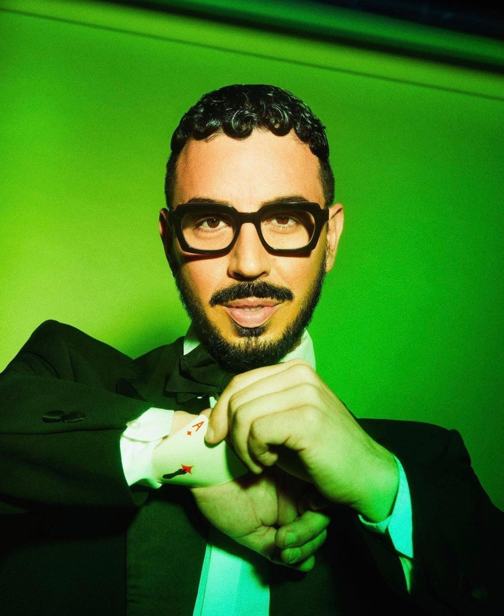 artisticeyewear's tweet image. #Laeyeworks Original, often iconoclastic, and always invigorating, eyeglasses designed by l.a.Eyeworks are immediately recognized for their bold shapes, imaginative handling of materials, and expressive use of color. Stop Looking and Start Seeing at #artisticeyewear