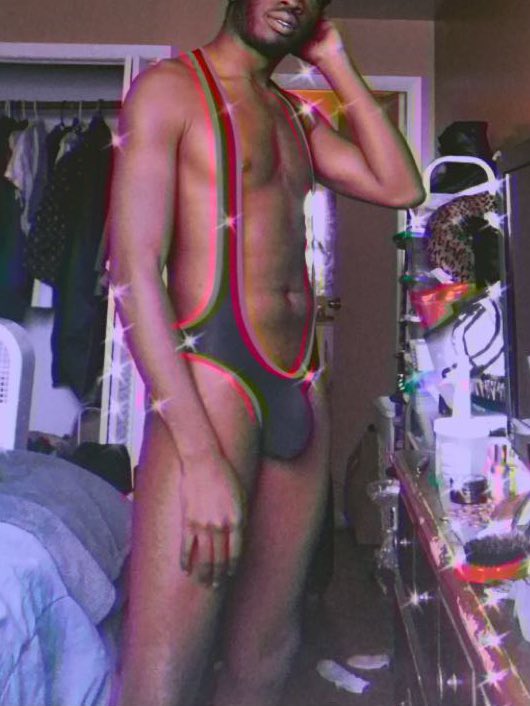 daddylongcurve's tweet photo. We should wrestle, but with no clothes 🤤😈🍆
Rt if you take dick pics in the DM https://t.co/jKSF27OAX8