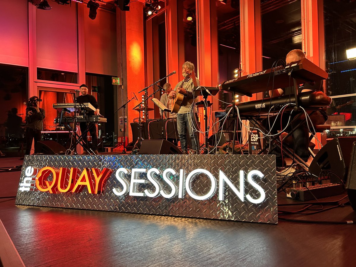 Roddy Hart tweet media