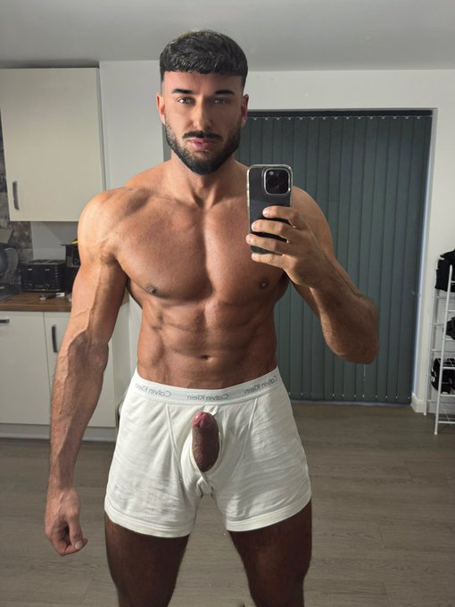 Taste it, then ride it😈 https://t.co/wuB8uXHP9M