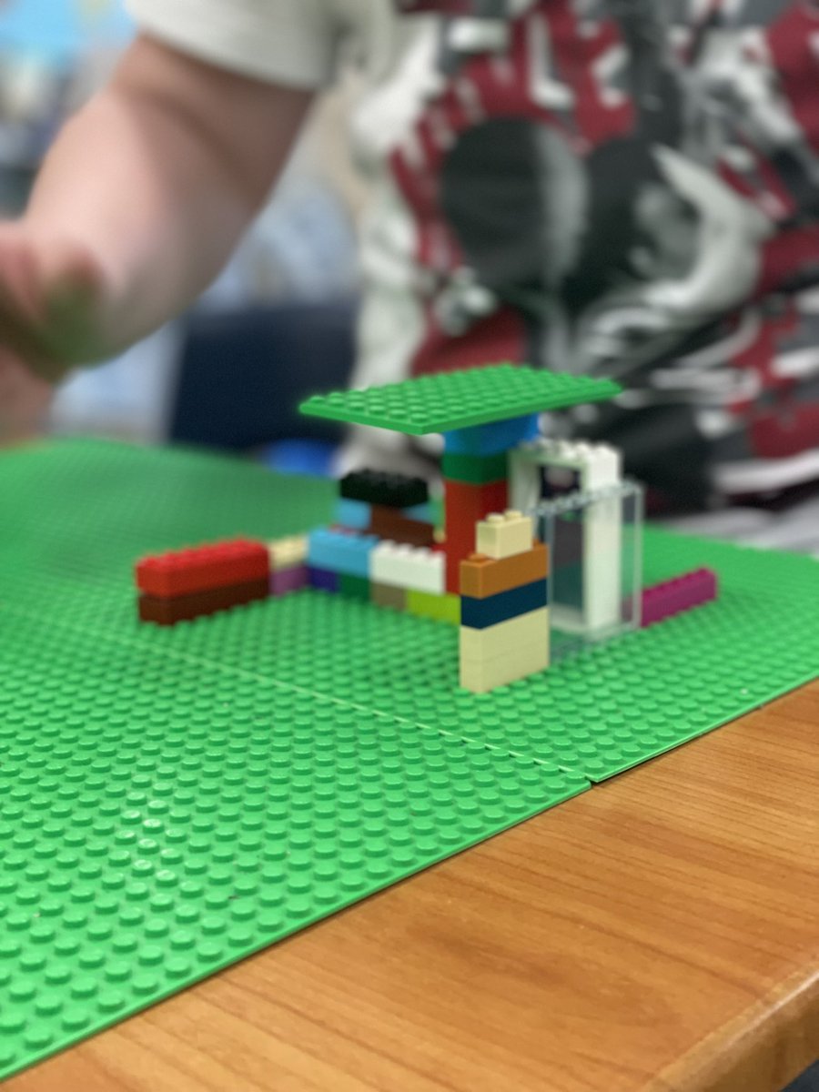 Taking creative play to the next level today in our social skills group. These kiddos were tasked with building something with @LEGO_Group and using it to be the base for a creative story. Their minds are amazing and full of dreams! 💙 @DELCBlue