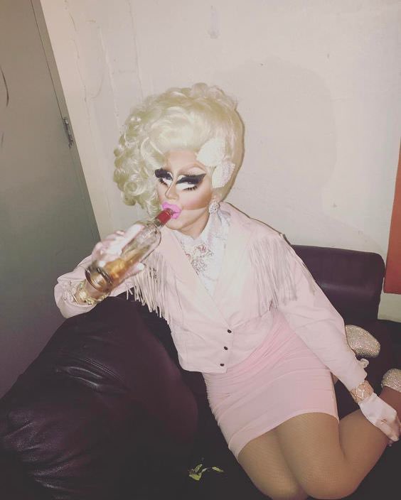 trixiemattel's tweet photo. good morning https://t.co/GXV0JNWVeq
