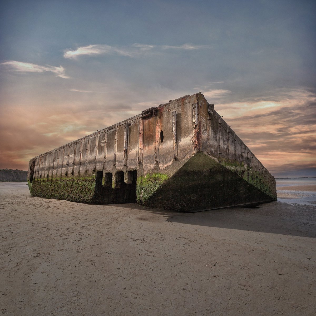 Normandy1944 (@normandy_1944) on Twitter photo 